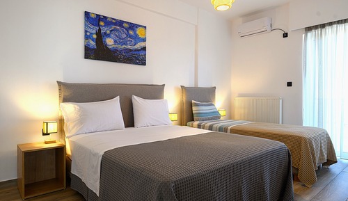 No. 1 - 2 Bedroom Apartment
