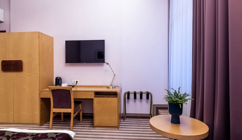 Classic Twin Room
