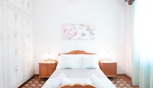 City House, Multiple Beds, Kitchen
