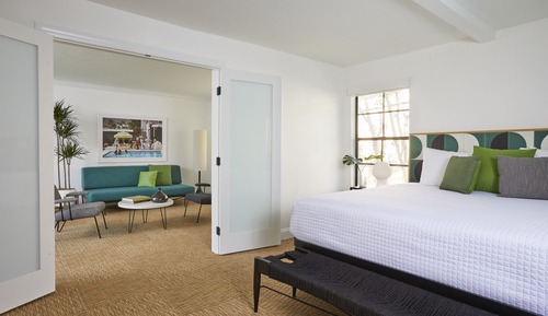 Deluxe Balcony Suite