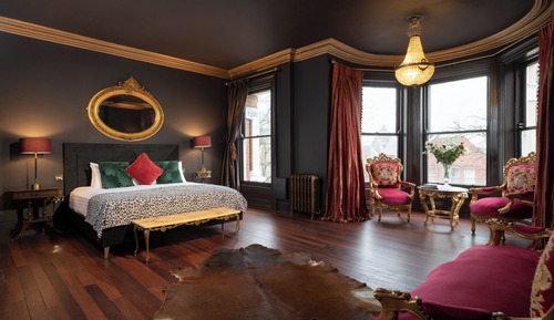 Presidential Room