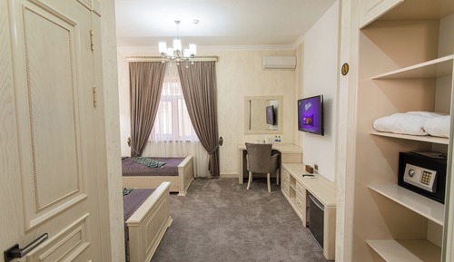 Basic Twin Room, 2 Twin Beds