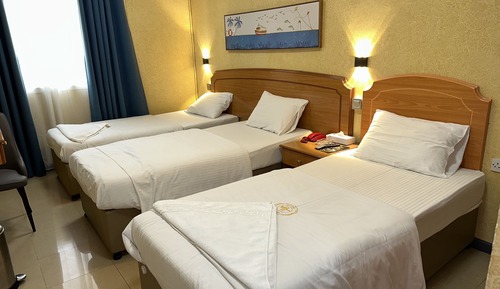 Triple Room