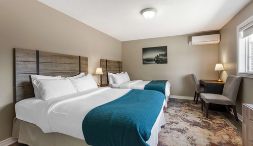 Standard Room, Multiple Beds, Patio, Lake View