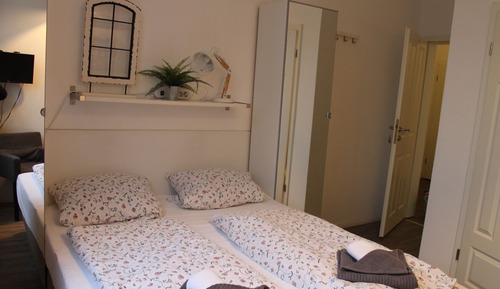 Basic Apartment