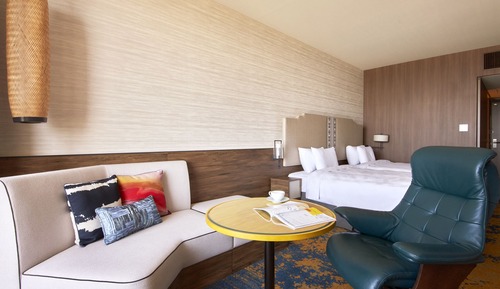 Deluxe Twin Room, Non Smoking (With Club Pool & Lounge Access)