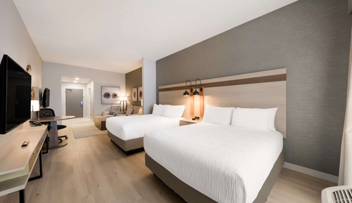 Suite, 2 Queen Beds, Non Smoking, Refrigerator & Microwave (with Sofabed)