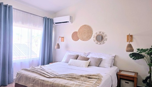 Duplex, 1 Queen Bed with Sofa bed