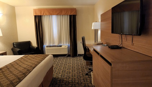 Executive Room