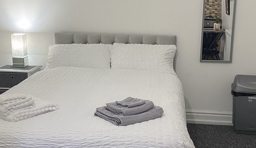 Comfort Studio, Ensuite, Garden View