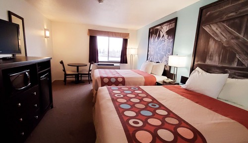 Double Room, 2 Queen Beds