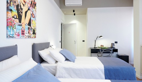 Deluxe Twin Room