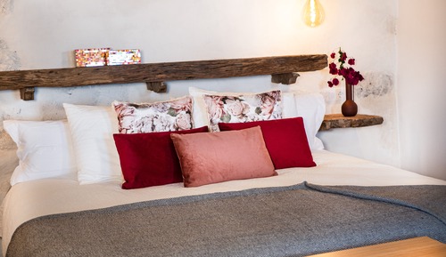 Romantic House