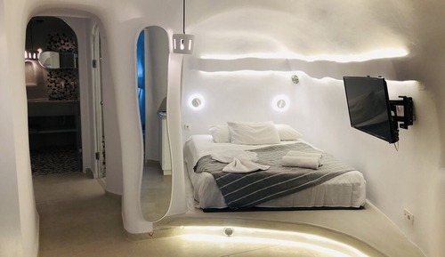 Basic Room, 1 Double Bed