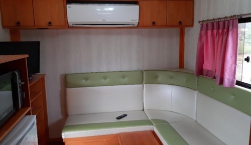 Room (Caravan 5 (Barbecue Set + Breakfast +)