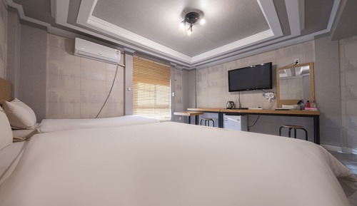 Room (Superior two-bedroom-1 room for 3 peo)