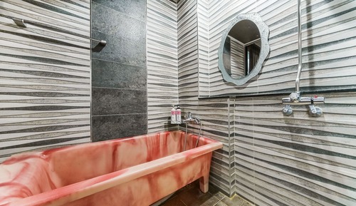 Room (VIP Room - Party Room (King and Doubl)