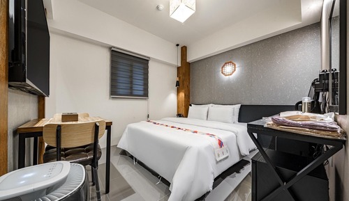 Room (Standard (65TV Netflix/TVing/Disney v)