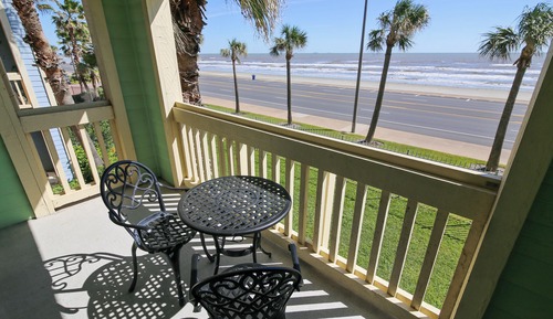 Condo (1 Bedroom)