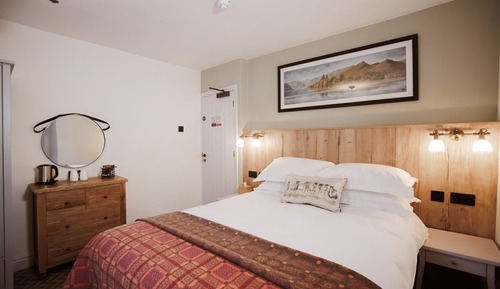 Classic Double or Twin Room
