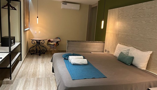 Junior Studio Suite
