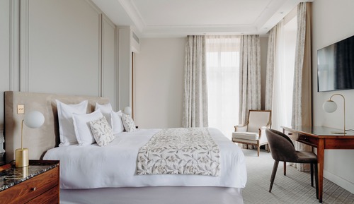 Suite, Terrace