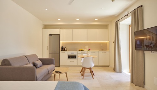 (7) Junior Suite with Terrace "Quadra"