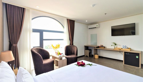 Deluxe Double Room, City View