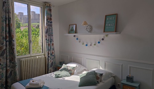 Deluxe Double Room, 1 Queen Bed, Hill View