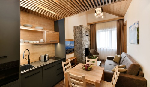 Junior Apartment