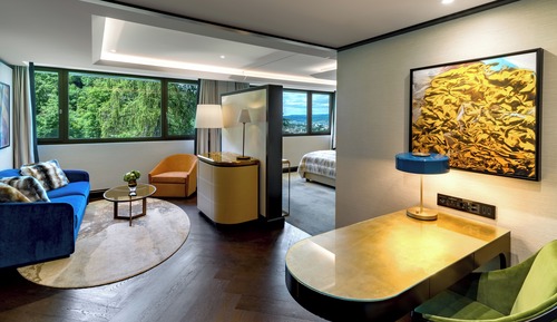 Luxe Room w/Balcony