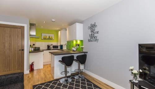 Premium Apartment, 2 Bedrooms (Apartment - 17)