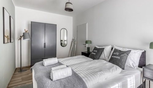 One-bedroom Suite with separate kitchen