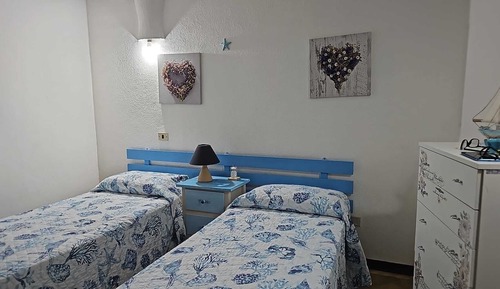 Traditional Condo, 2 Bedrooms, Ground Floor