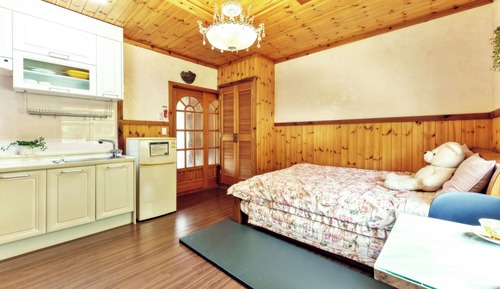 Room (206 - Base 2 pax)