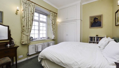 Traditional Double Room, Shared Bathroom, Garden View (Spare Room)