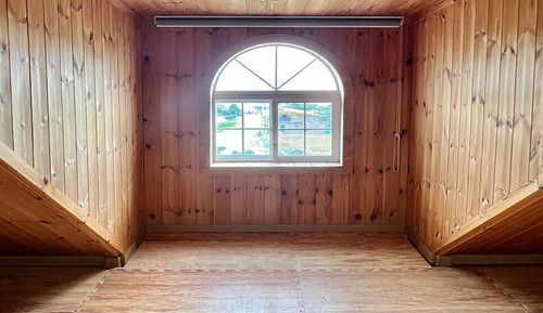 Room (Sanho (Family room))