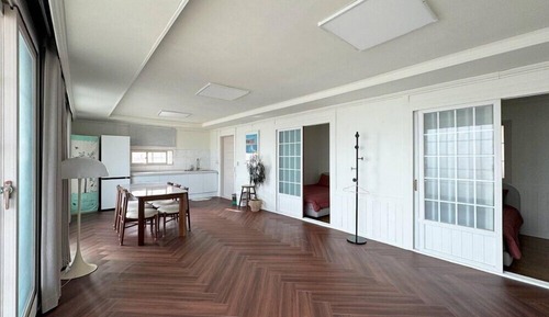 Room (Pado)