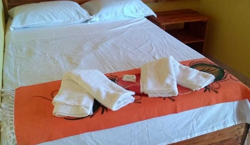 Standard Double Room (Com Ventilador)