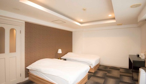 Large Single Room