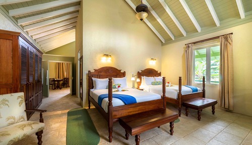 Executive Suite, 2 Queen Beds, River View