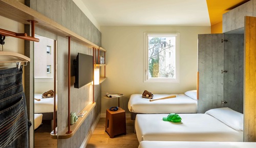 Triple Room, 3 Twin Beds