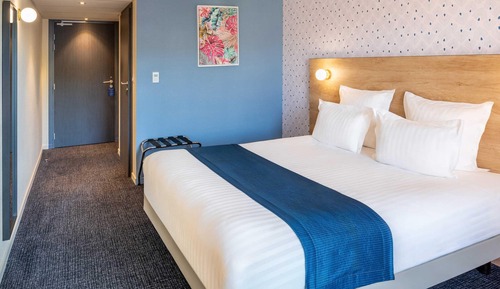 Standard Room, 1 Queen Bed, Non Smoking