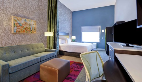 Studio, 1 King Bed, Accessible (Hearing)