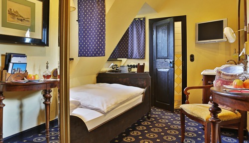 Basic Single Room