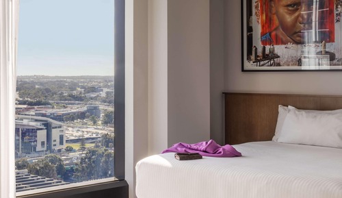 Deluxe Room, 1 King Bed (Premium Adnate)