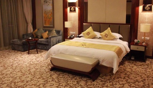 Superior Room, 1 King Bed, Smoking