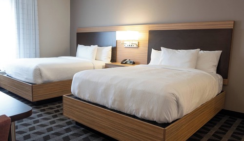Studio, 2 Queen Beds