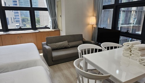 Samsung Coex Stay Family House B