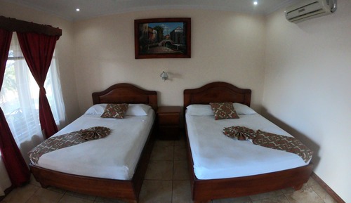 Standard Quadruple Room